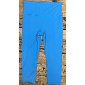 Athleta Women’s Aqua Blue Accelerate Tight 7/8 Size S EUC